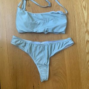 NWT cheeky bikini
